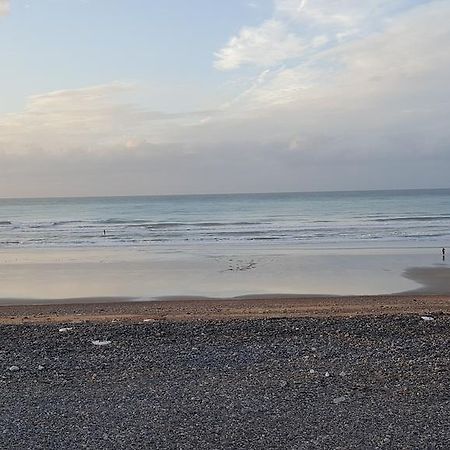 Le Gallion Apartment Dieppe Bagian luar foto