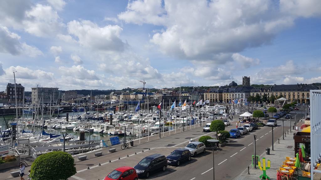 Le Gallion Apartment Dieppe Bagian luar foto