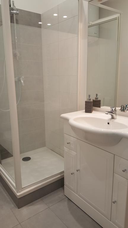 Le Gallion Apartment Dieppe Bagian luar foto